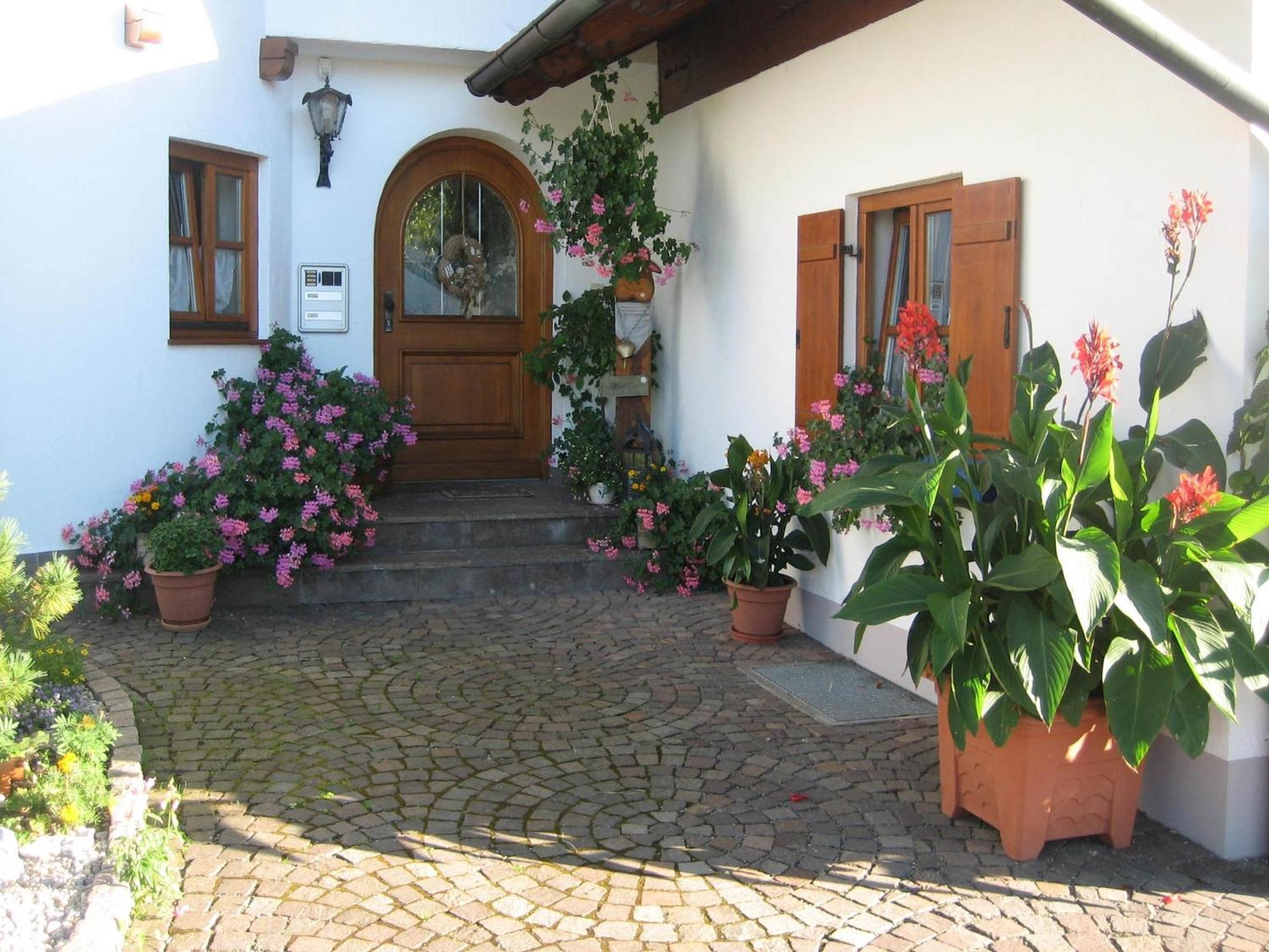 Apartment In The Allg U With View Of The Bavarian Alps Bernbeuren Extérieur photo